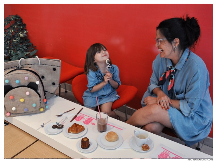 CHINA y PUPI MERIENDAN